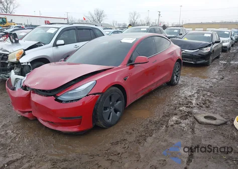 2022 Tesla Model 3 Rear-Wheel Drive from USA, damaged, VIN 5YJ3E1EA3NF255045
